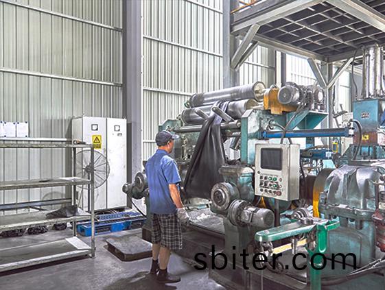 2017年4月 南通生产基地调试结束，南通欣昌减震器有限公司正式量产。